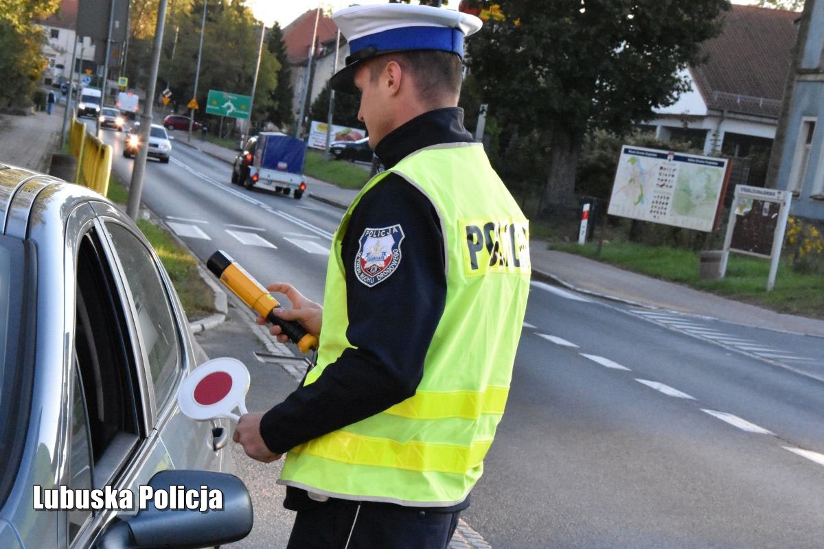 Policjanci sprawdzili kilkuset kierowców