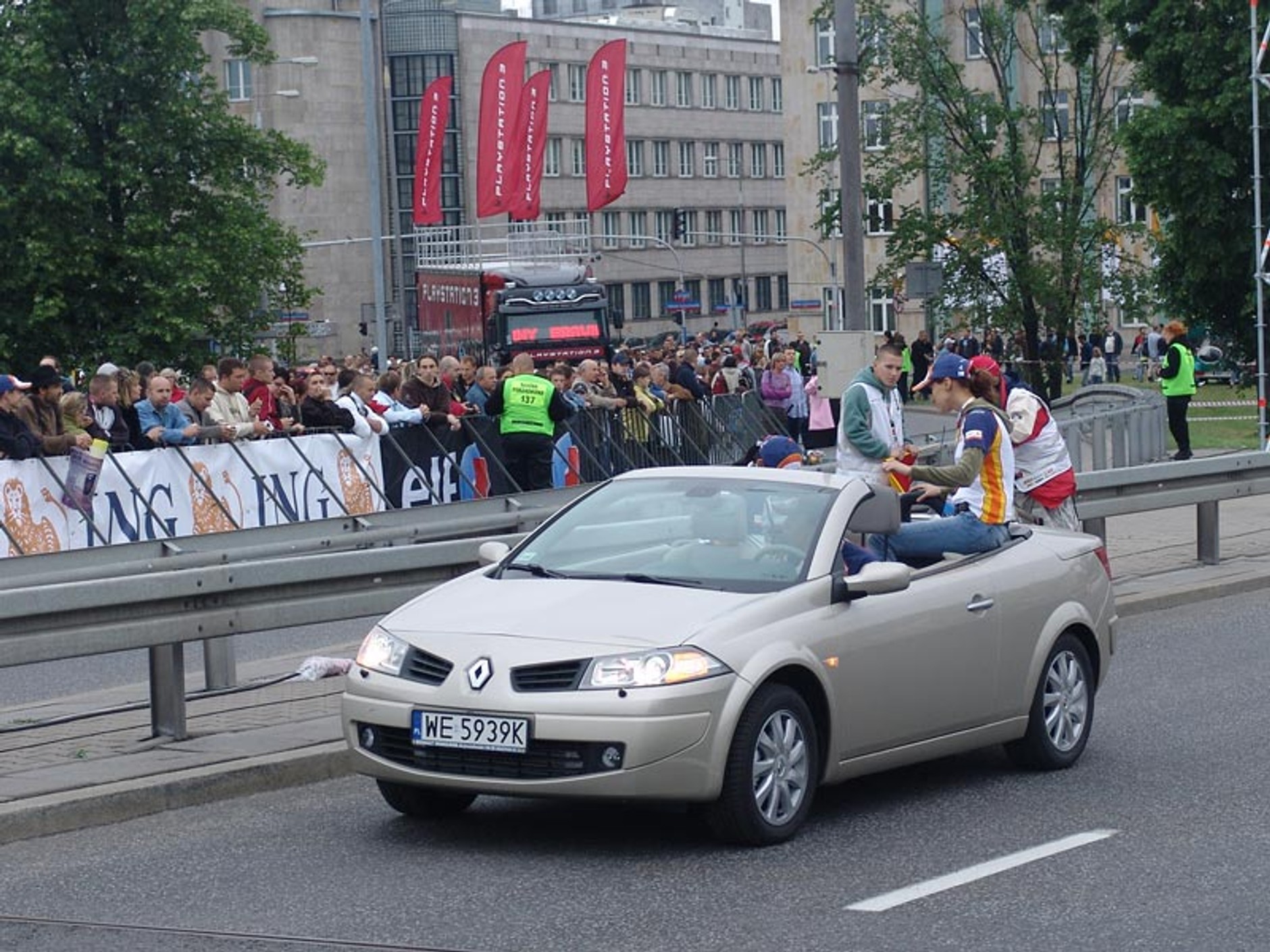 Renault: święto Formuły 1 w Warszawie (fotogaleria)