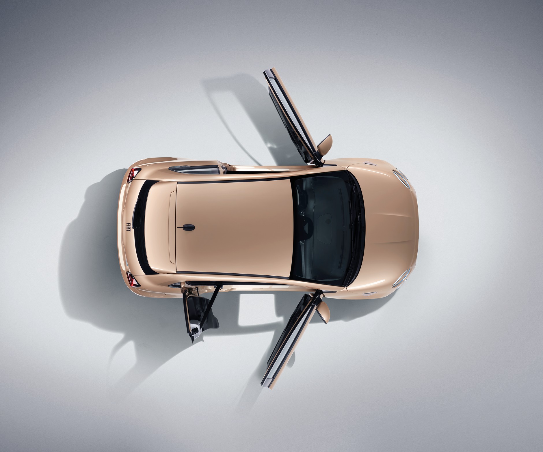 Nowy Fiat 500 w wersji 3+1