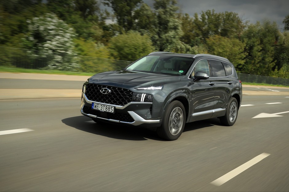 Hyundai SANTA FE
