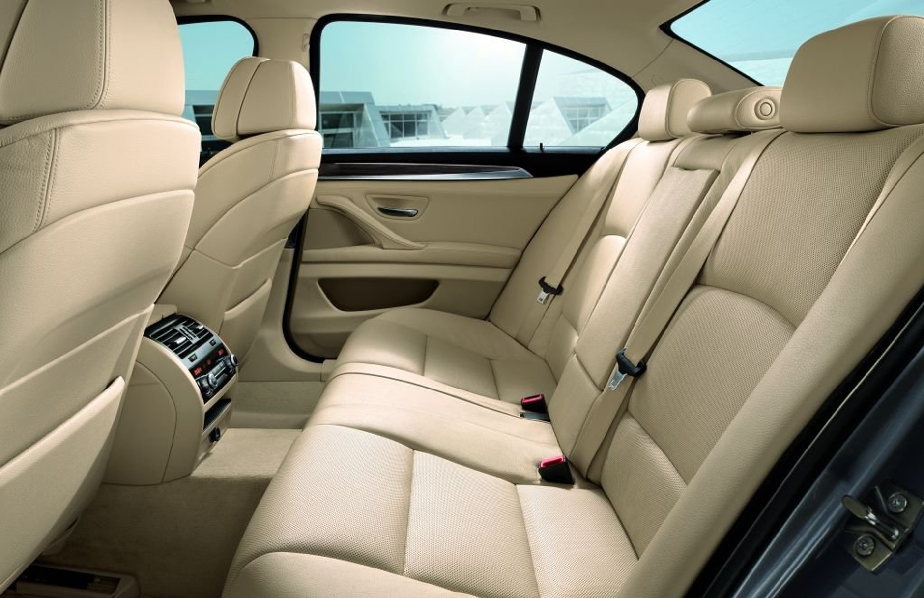 BMW Serii 5 - Bawarczyk nadal w formie