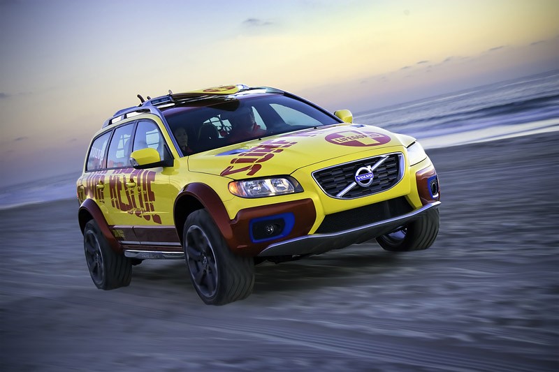 SEMA 2007: Volvo XC70 Surf Rescue Safety – stylowy ratownik
