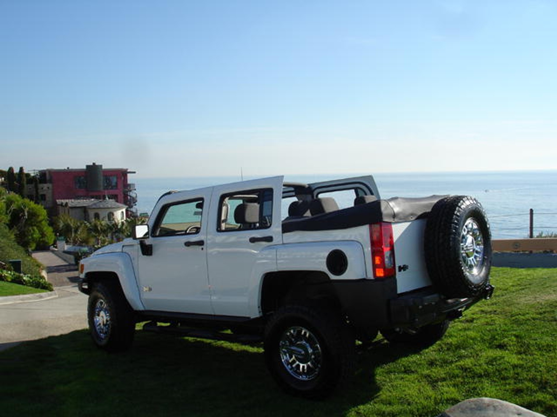 Kabriolety, które nie powinny istnieć, a jednak istnieją