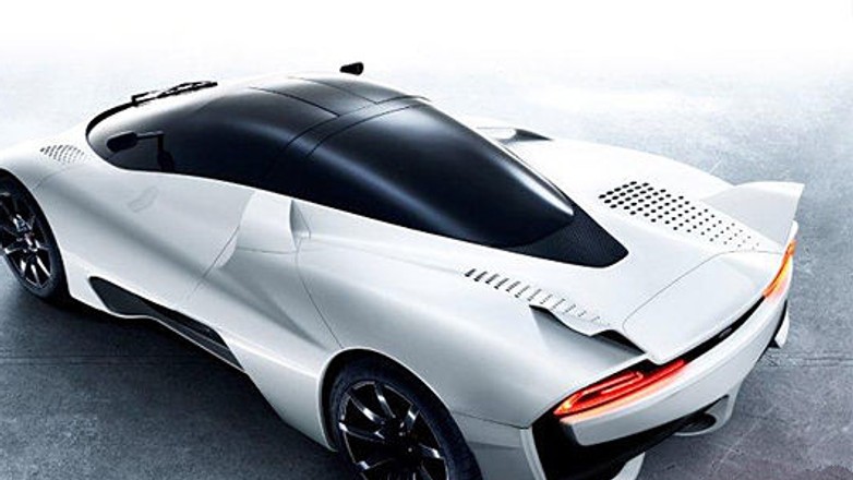 Shelby SSC zapoluje na Bugatti Veyrona