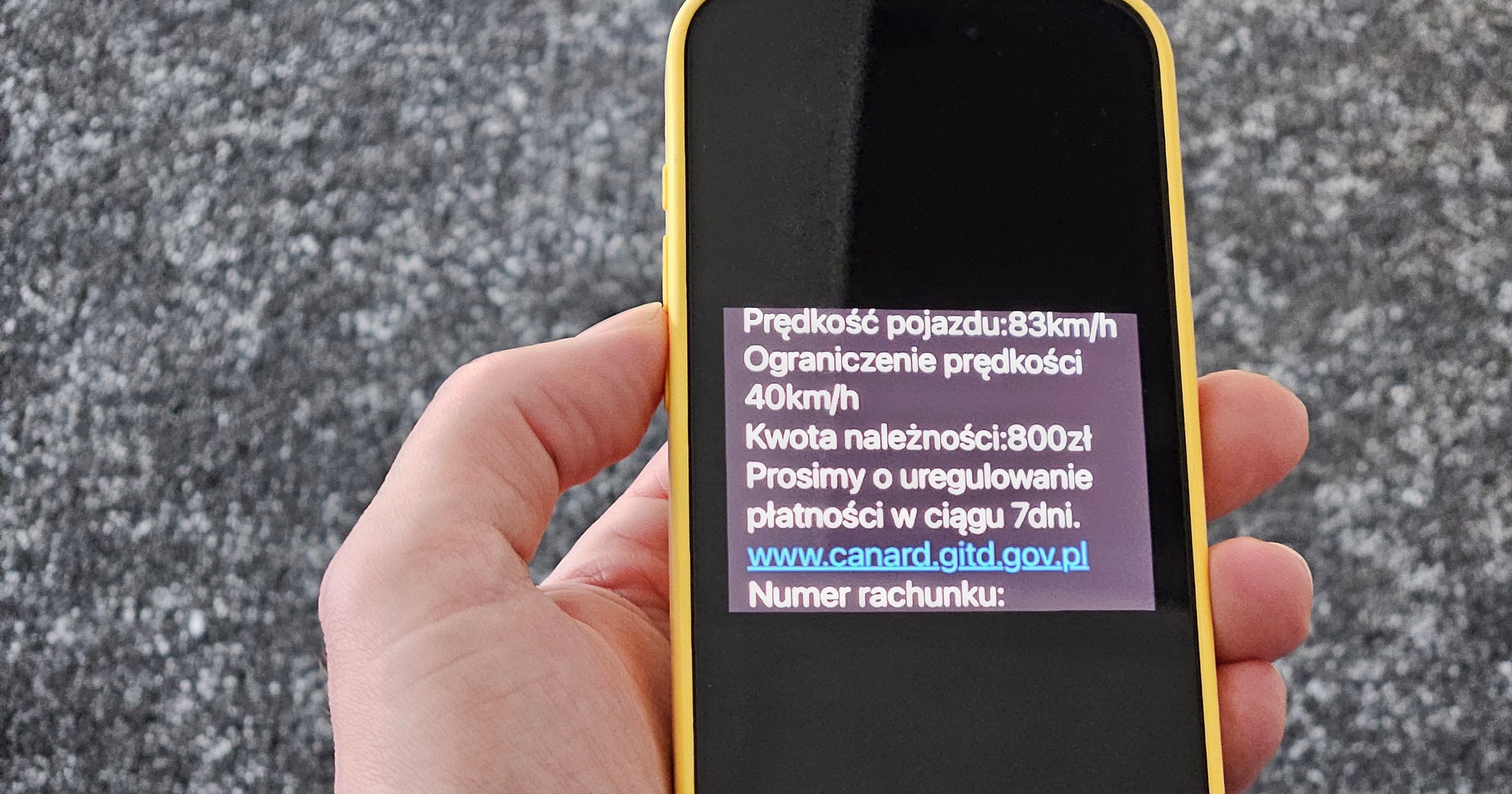 Oszukany sms o mandacie