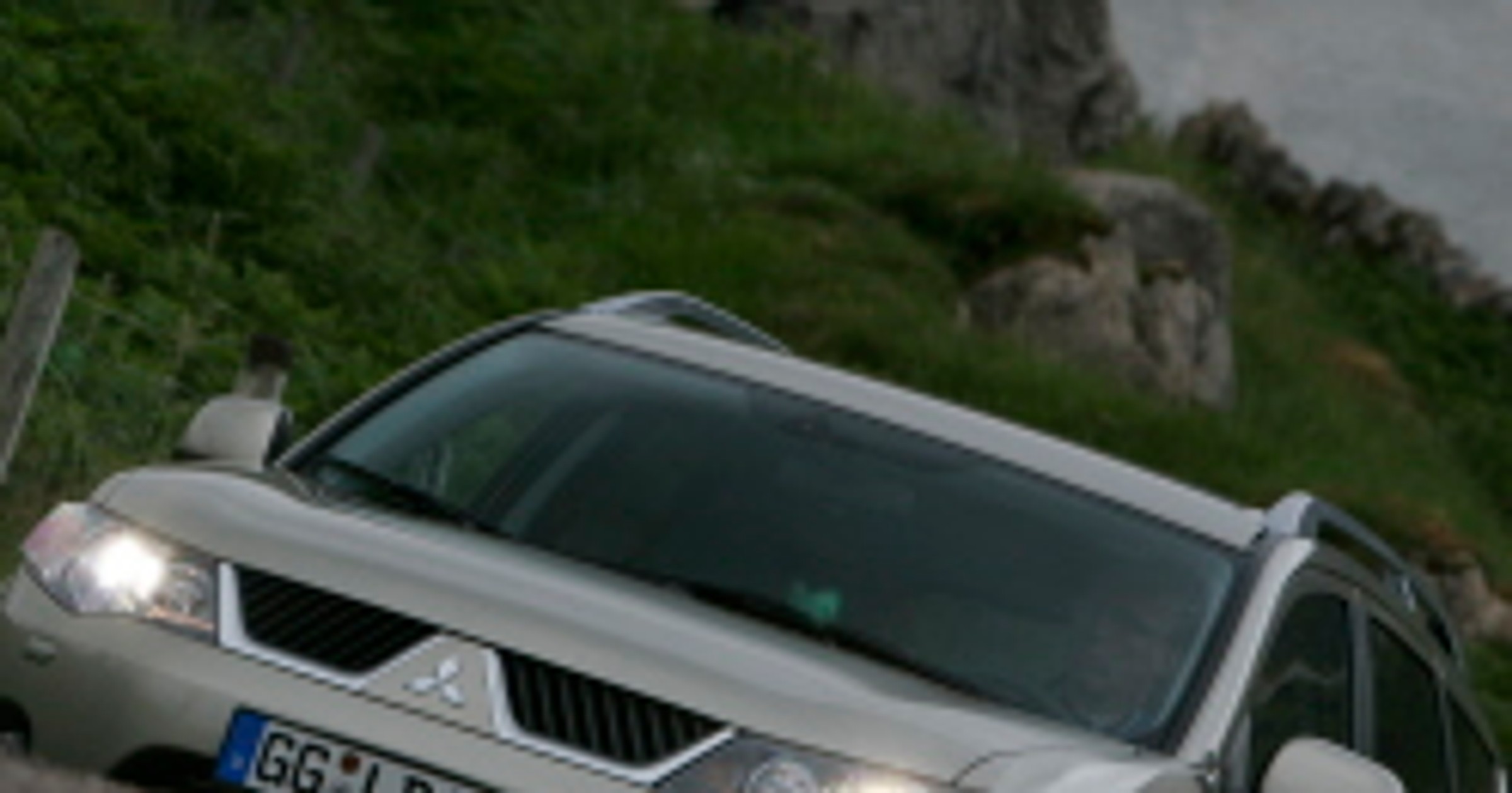 Mitsubishi: Outlander i Pajero bez podatku VAT