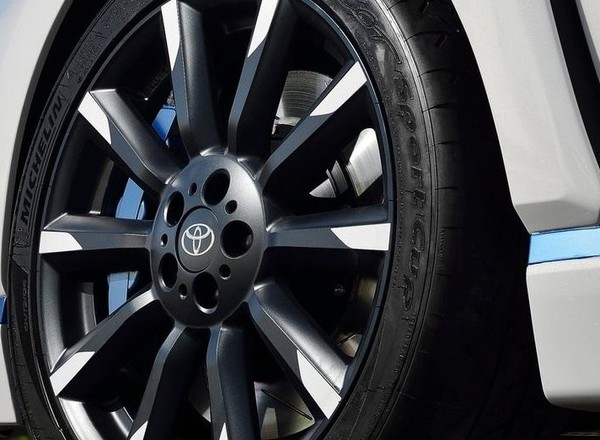 Jak Toyota uratowała Porsche