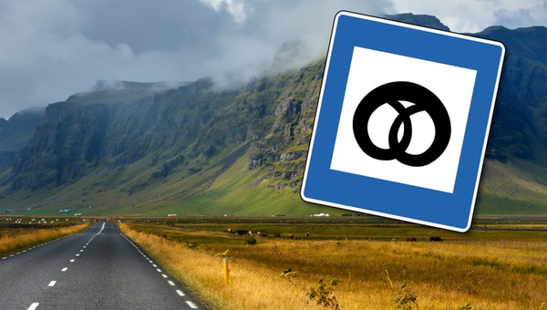 Znak E08.43 na islandzkich drogach. Za jego zignorowanie nie grozi żaden mandat