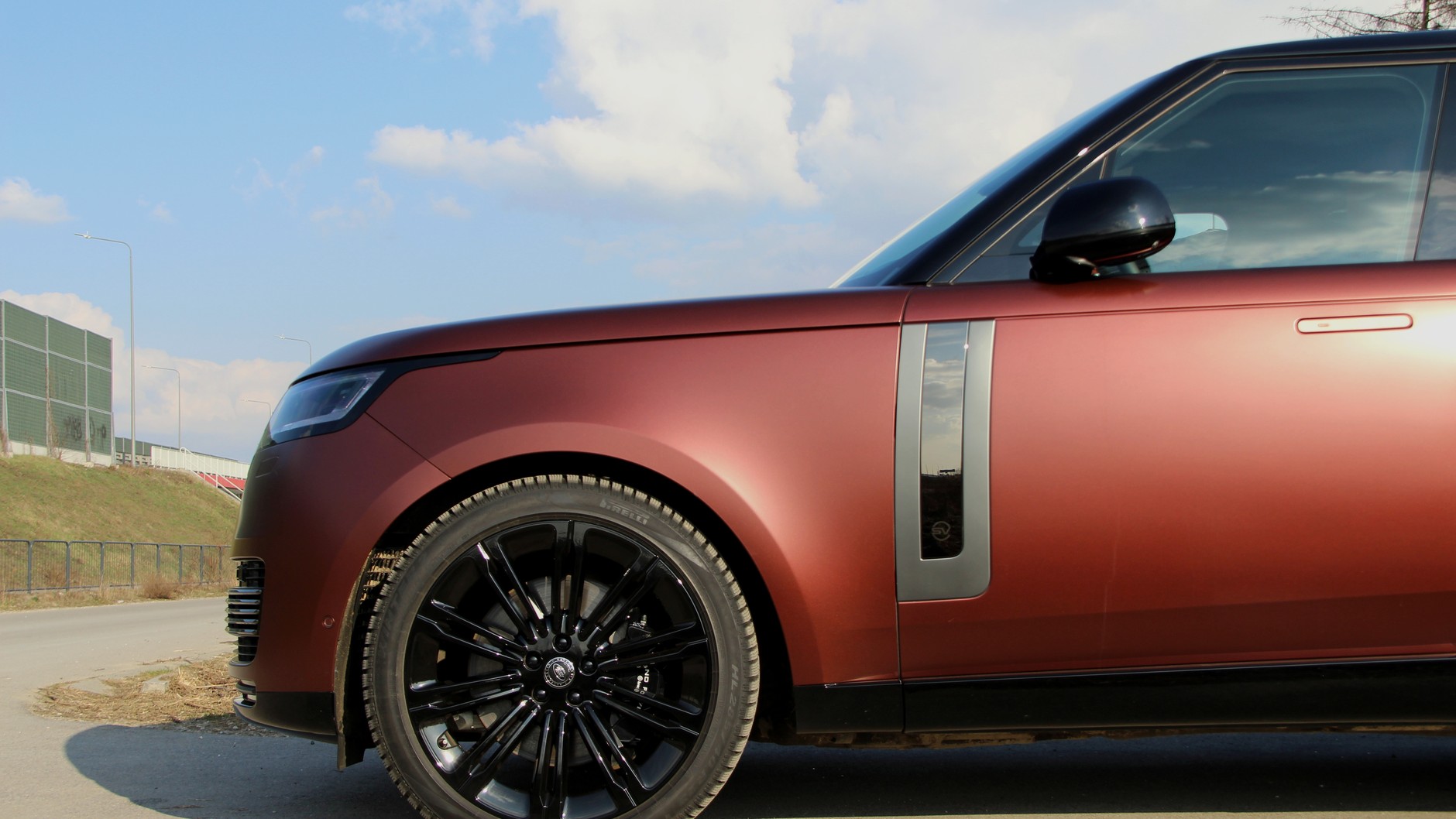 Range Rover 4.4 V8 SV LWB