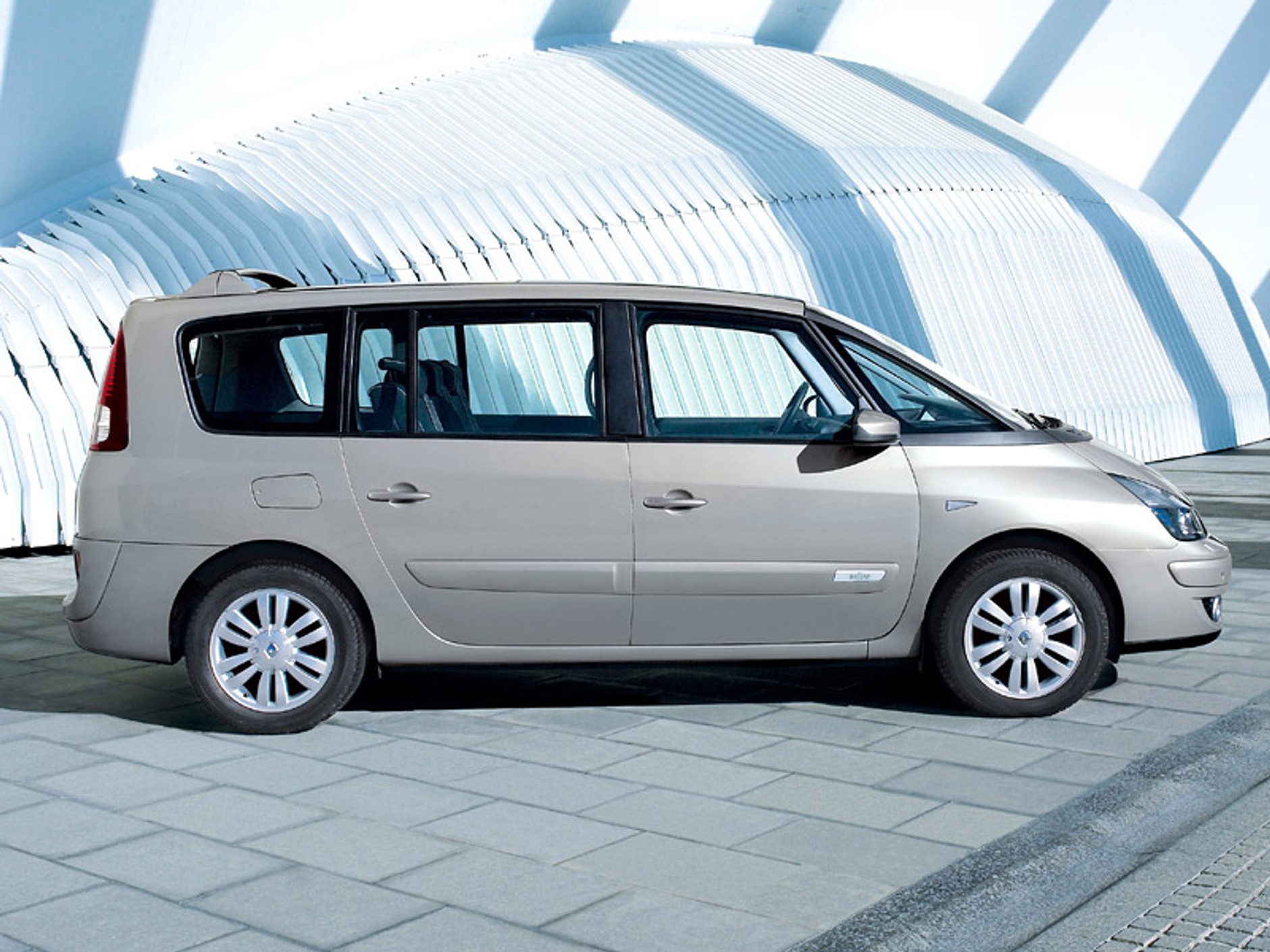 Renault przedłuża do 3 lat gwarancję na Lagunę, Vel Satisa i Espace