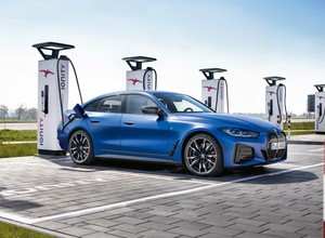 BMW i4 – elektryczna „trójka”