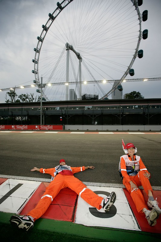 Grand Prix Singapuru 2009: sukces Hamiltona - fotogaleria Jiři Křenek