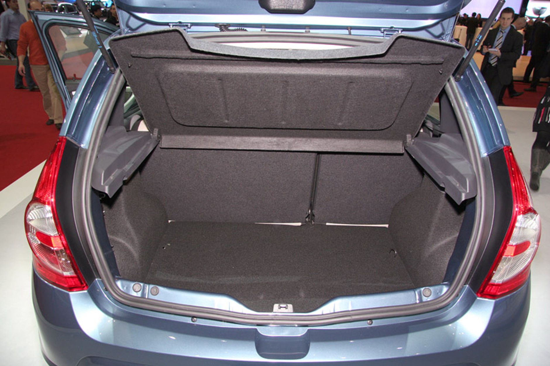 Genewa 2008: Dacia Sandero – pierwsze wrażenia