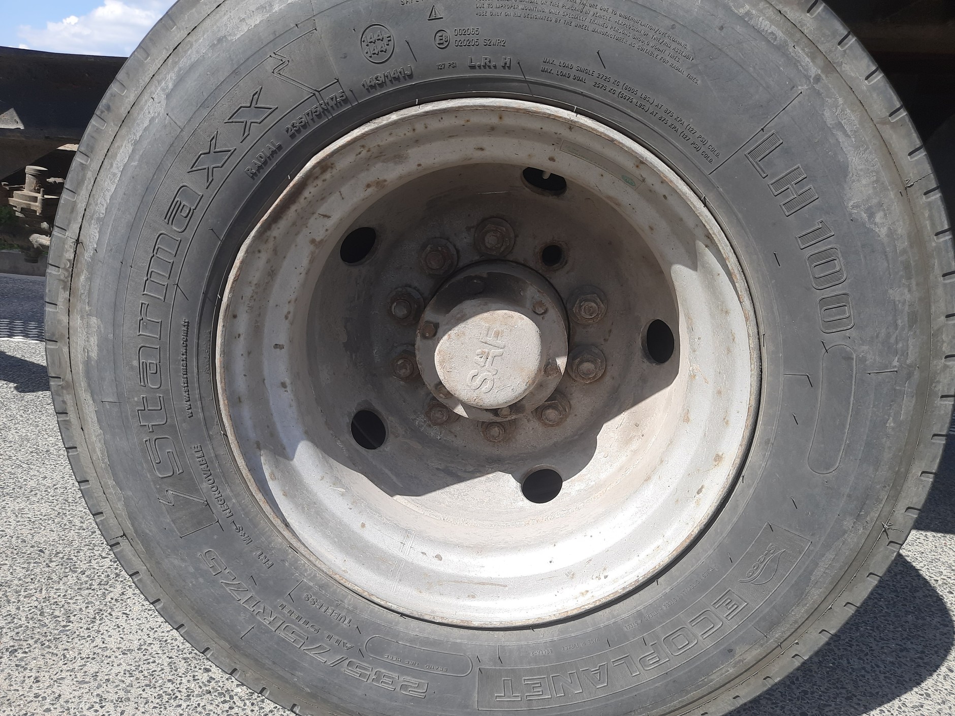 Kontrola ciężarówki przez ITD