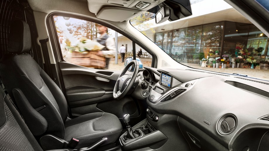 Ford Transit Courier 1 generacja 2018 rok