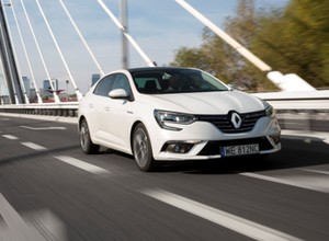 Renault Mégane GrandCoupé: Mały Talisman