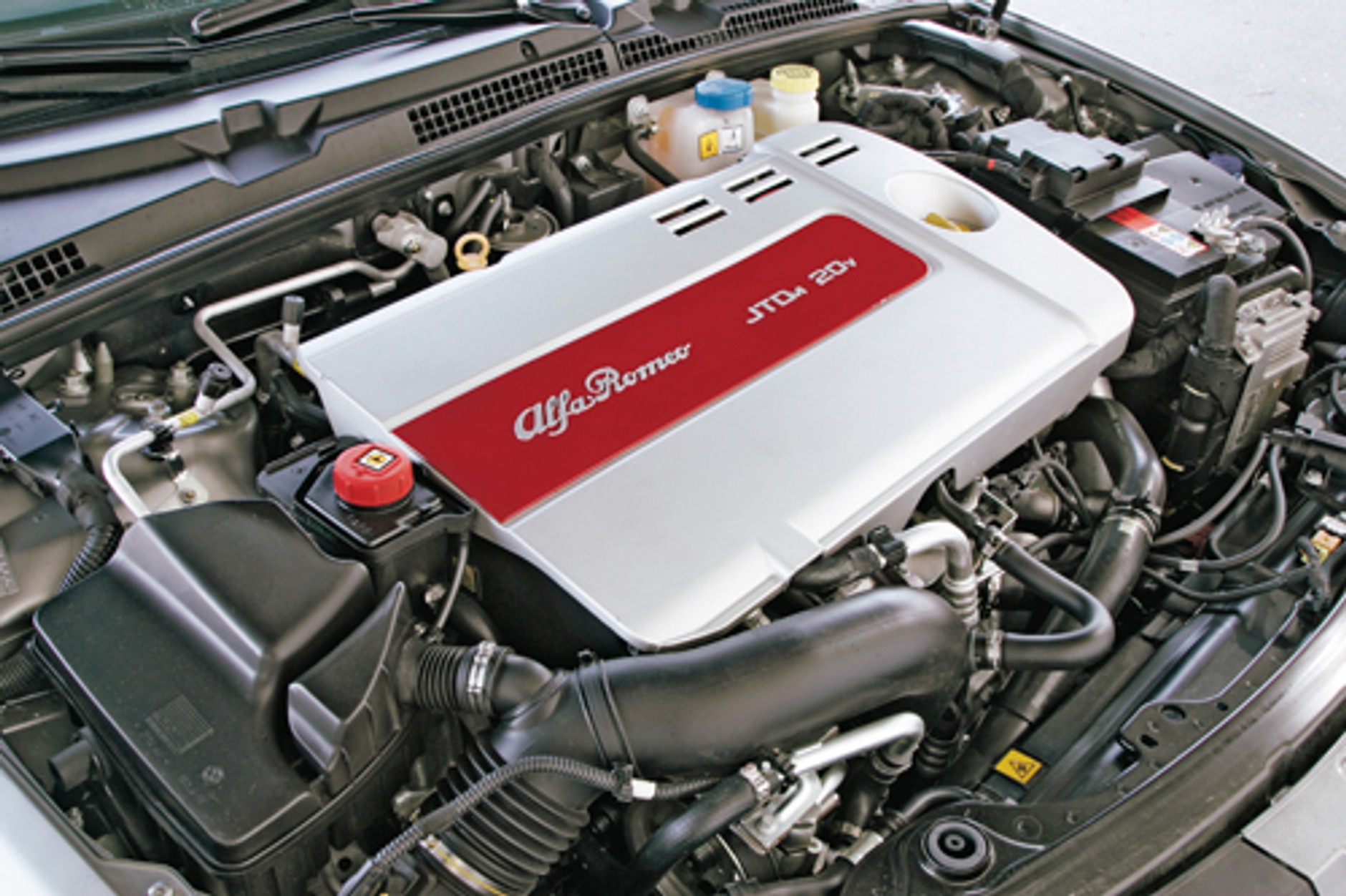 Alfa 159 Sportwagon 2.4 JTDM - Prawdziwa huśtawka nastrojów. Test długodystansowy