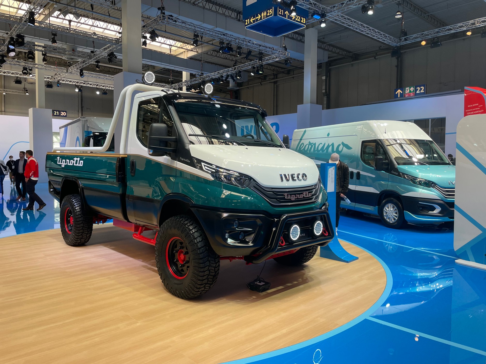 Ale Włosi pokazali też taką maszynę.