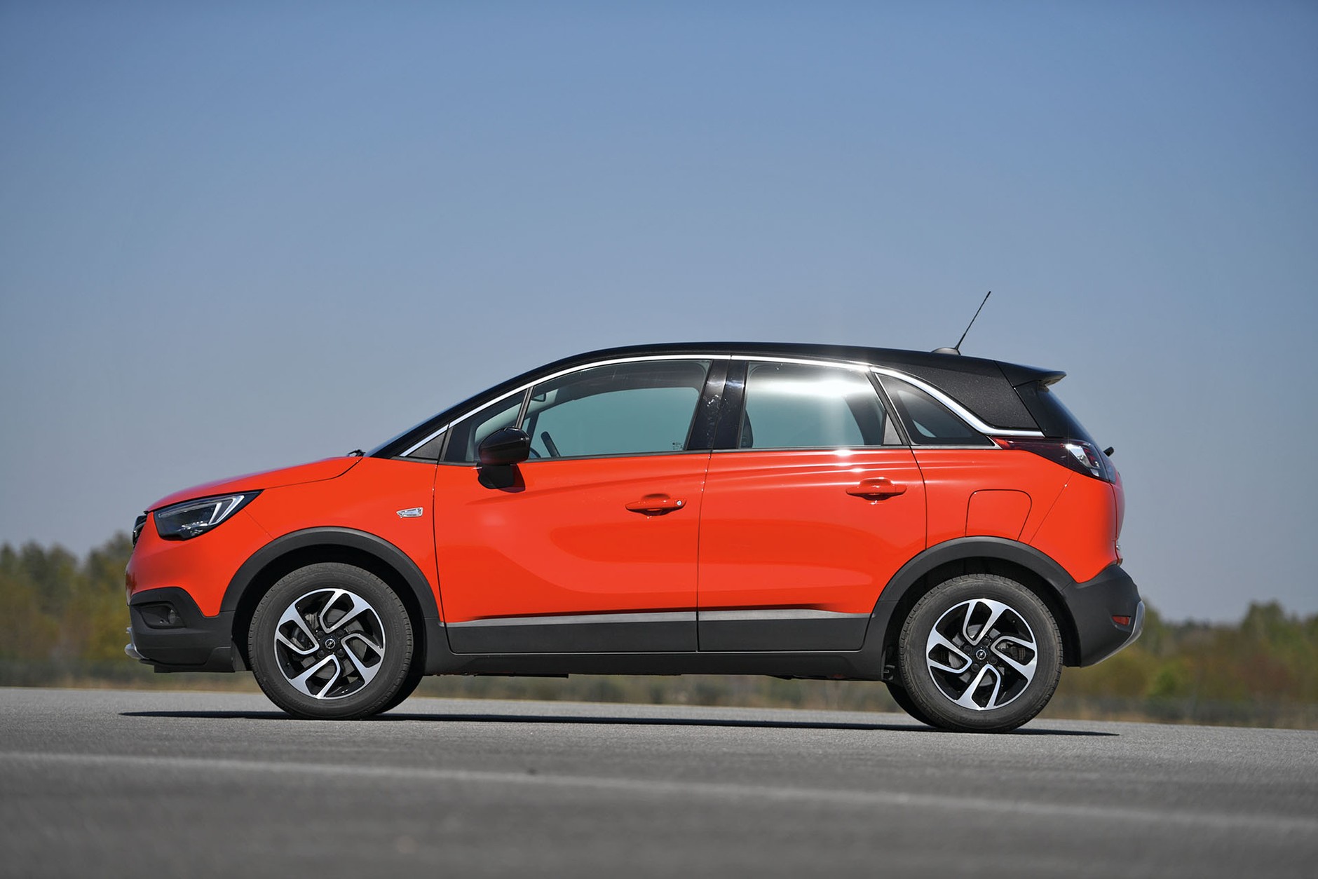 Opel Crossland X 1.2 Turbo 130 Km 77 300 zł