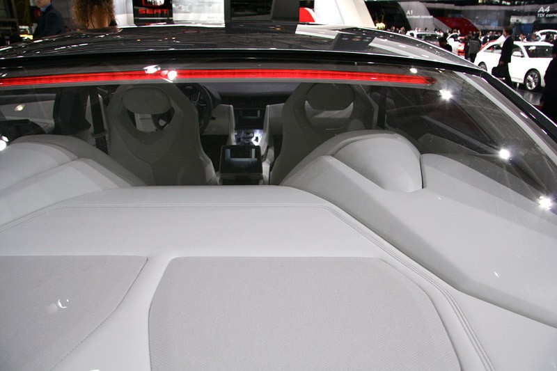 Paryż 2008: Lamborghini Estoque – co najmniej cztery lata do rozpoczęcia produkcji