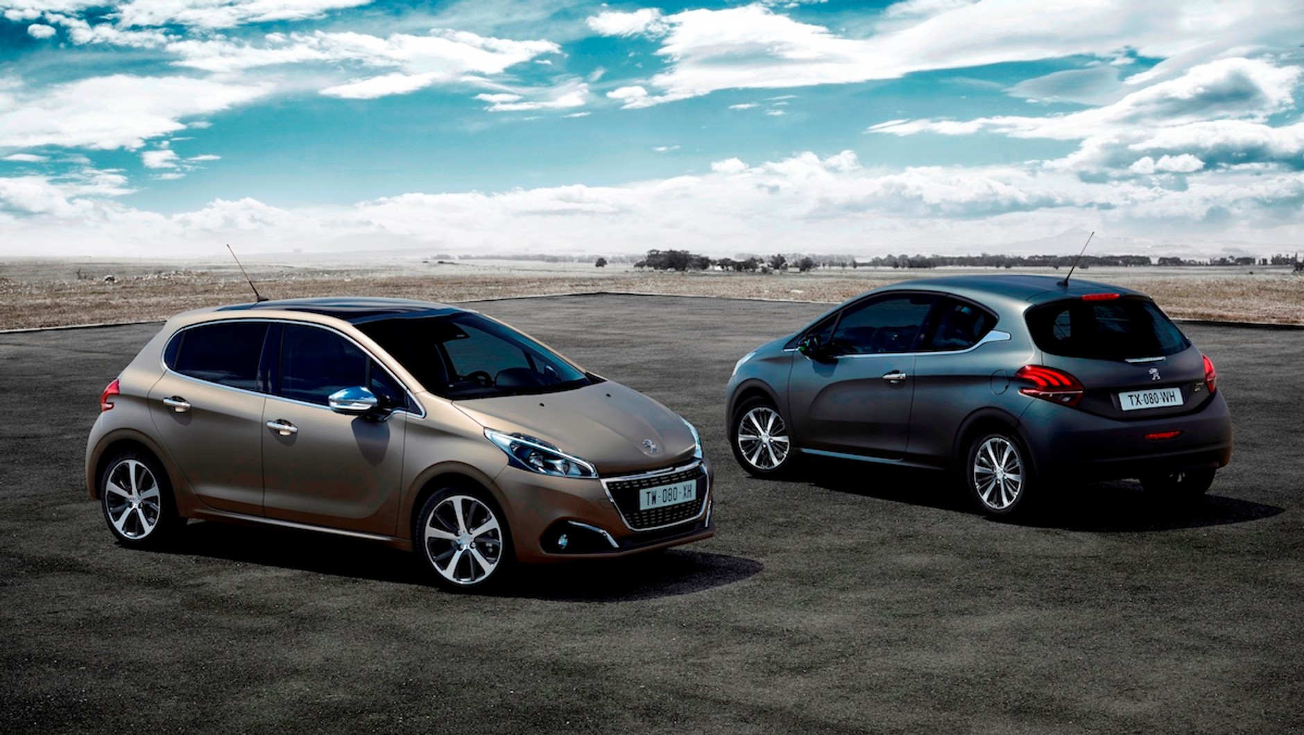 Peugeot 208 oferowany jest z matowymi lakierami strukturalnymi
