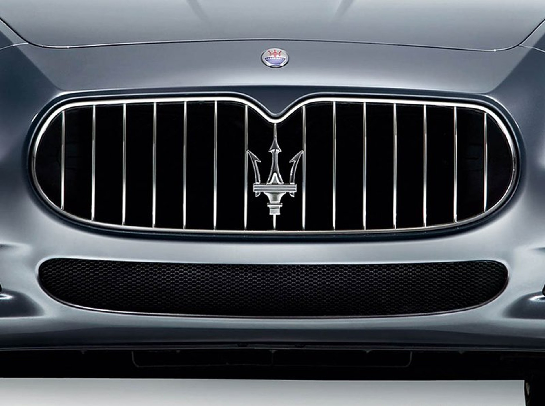 Maserati Quattroporte: kosmetyczne zmiany i mocniejszy silnik