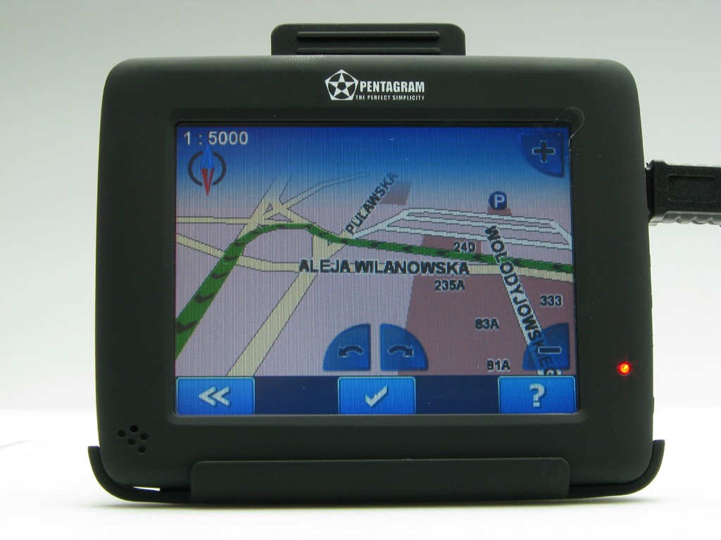 Test taniej nawigacji GPS z mapami polski - Czy małe jest dobre?