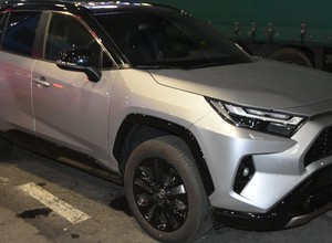 SUV Toyoty miał blachy z Ukrainy, ale był poszukiwany w Polsce. Zagadka na granicy
