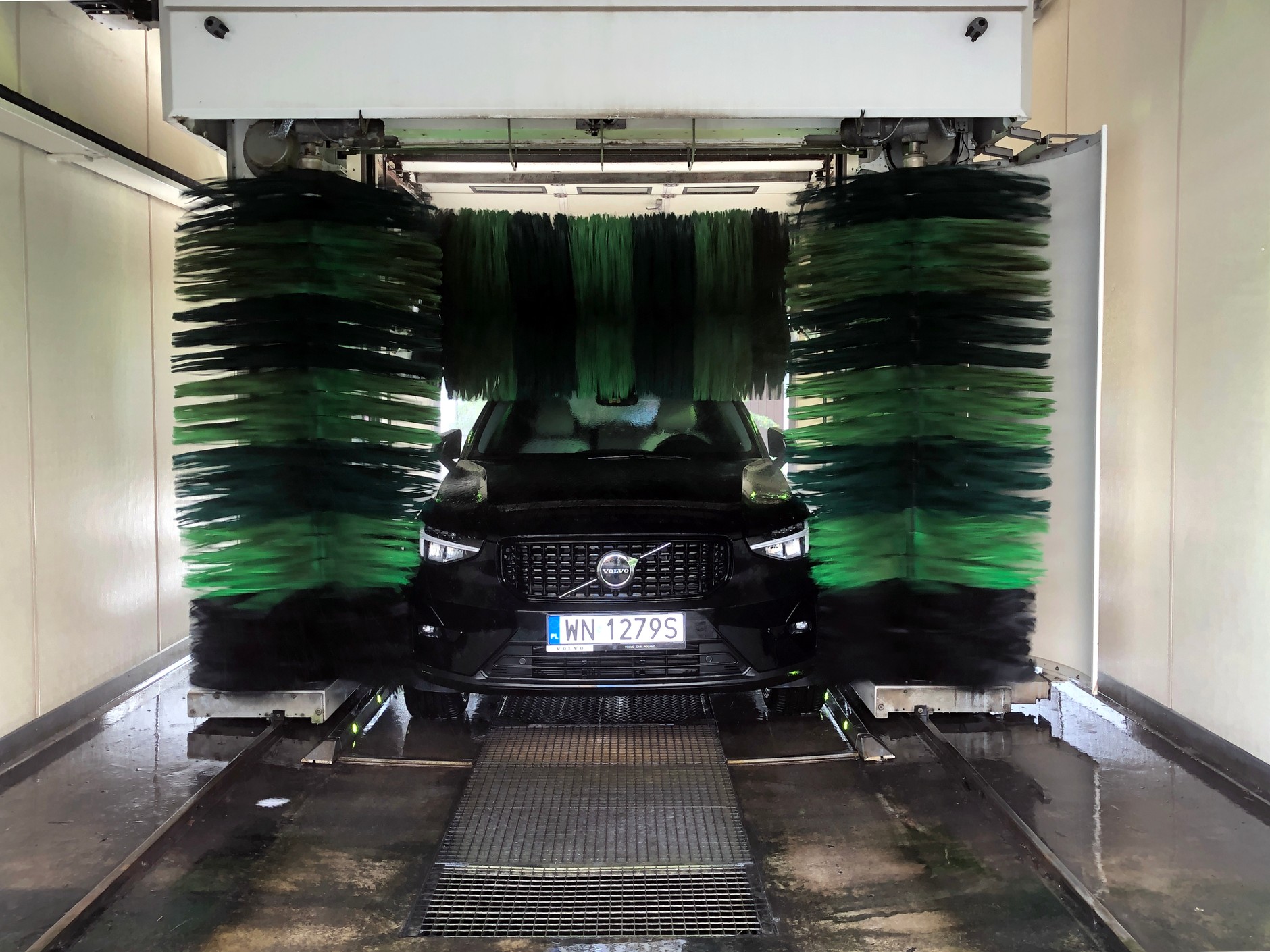 Volvo XC40 B3 Plus Dark