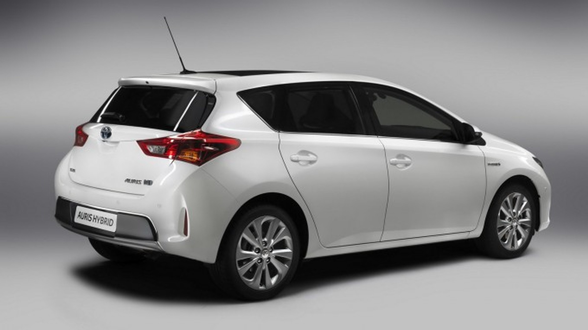 Genewa 2013: Toyota Auris kombi