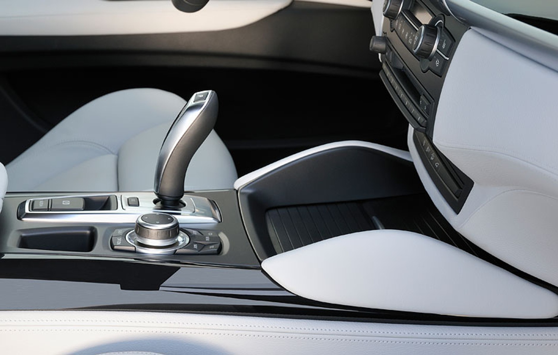 BMW X5 M i X6 M: bawarskie M&amp;Ms z silnikiem 4,4 V8 TwinTurbo