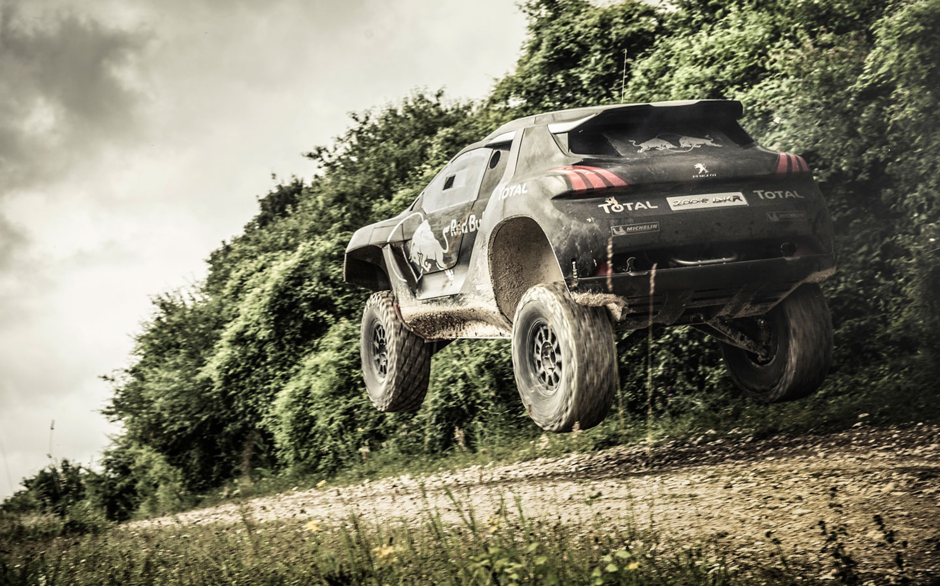 Peugeot 2008 DKR już testuje