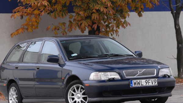 Volvo V40 2.0 - Trudne początki dobrego auta