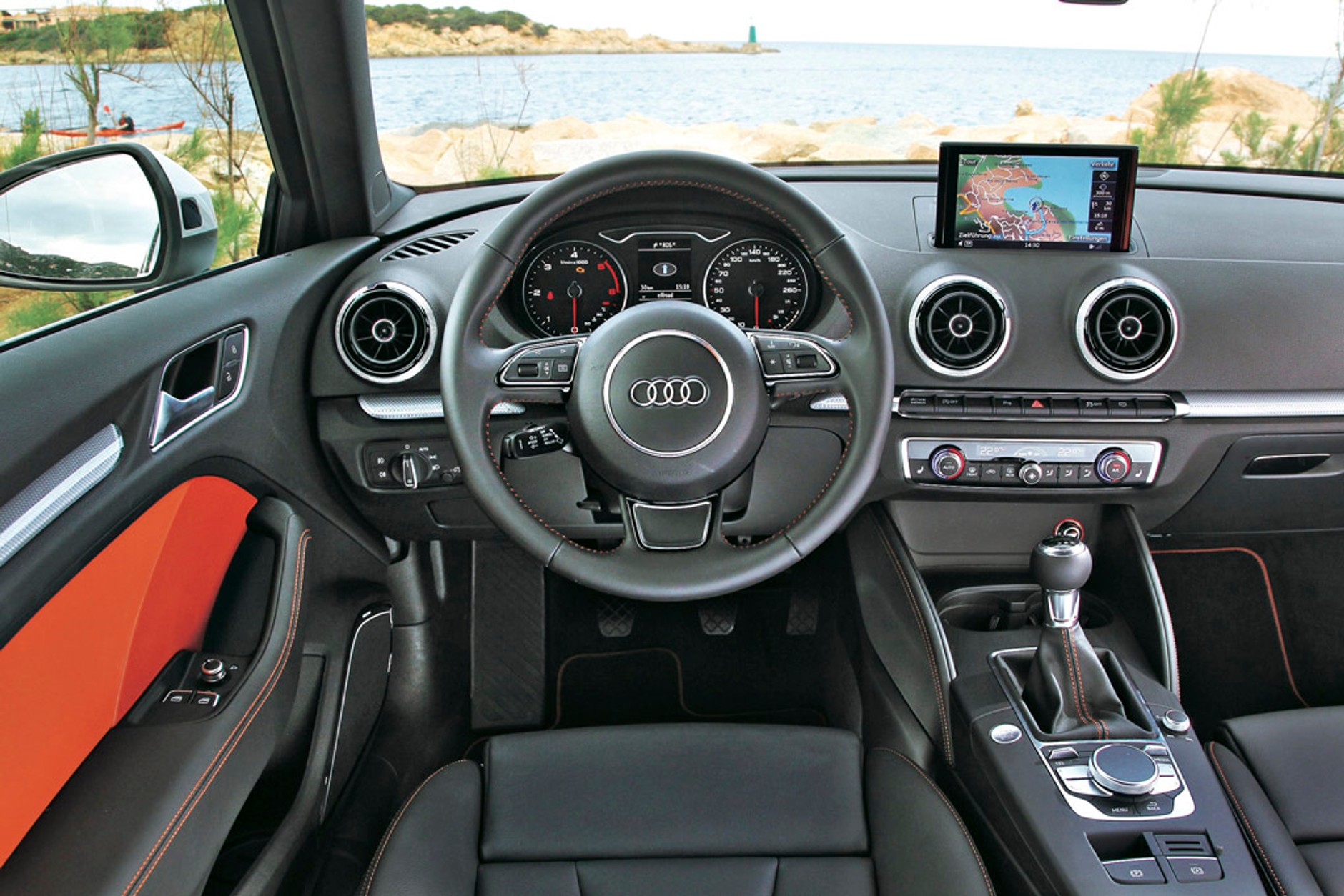 Volkswagen Golf kontra Audi A3, BMW serii 1 i Mercedes klasy A: pojedynek w pierwszej lidze