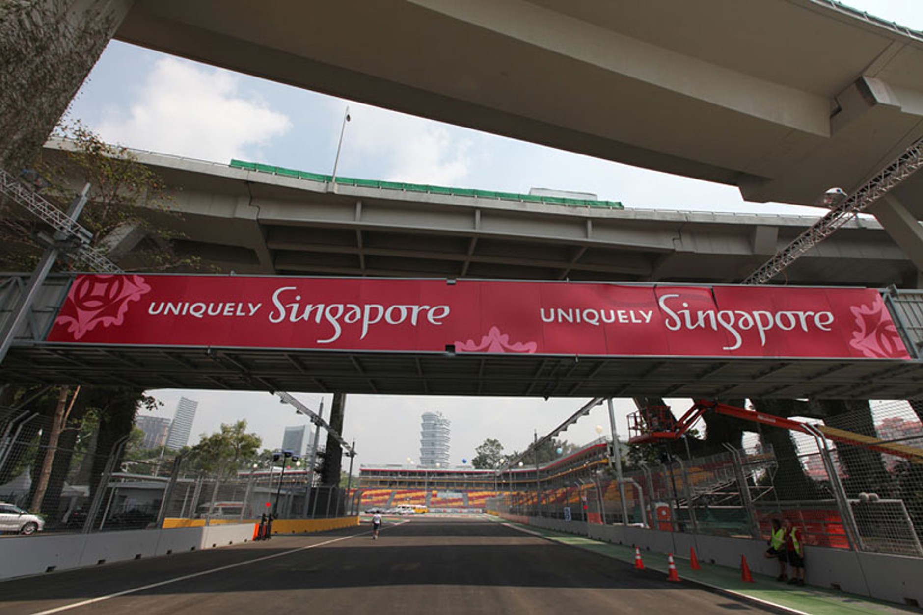 Grand Prix Singapuru 2009: sukces Hamiltona - fotogaleria Jiři Křenek