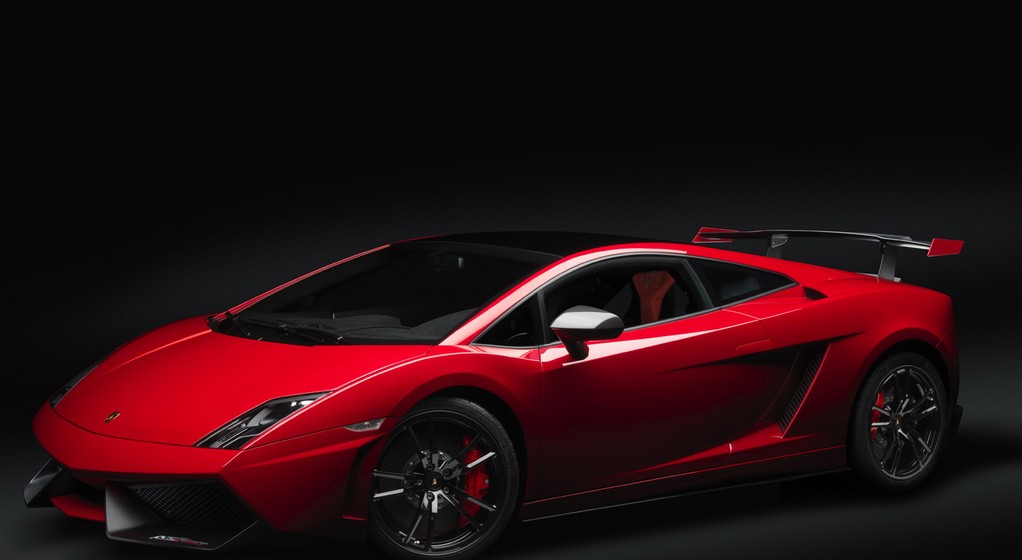 Hardcore’owo sportowe Lamborghini z teraźniejszości