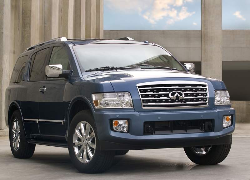 Odmłodzone Infiniti QX56