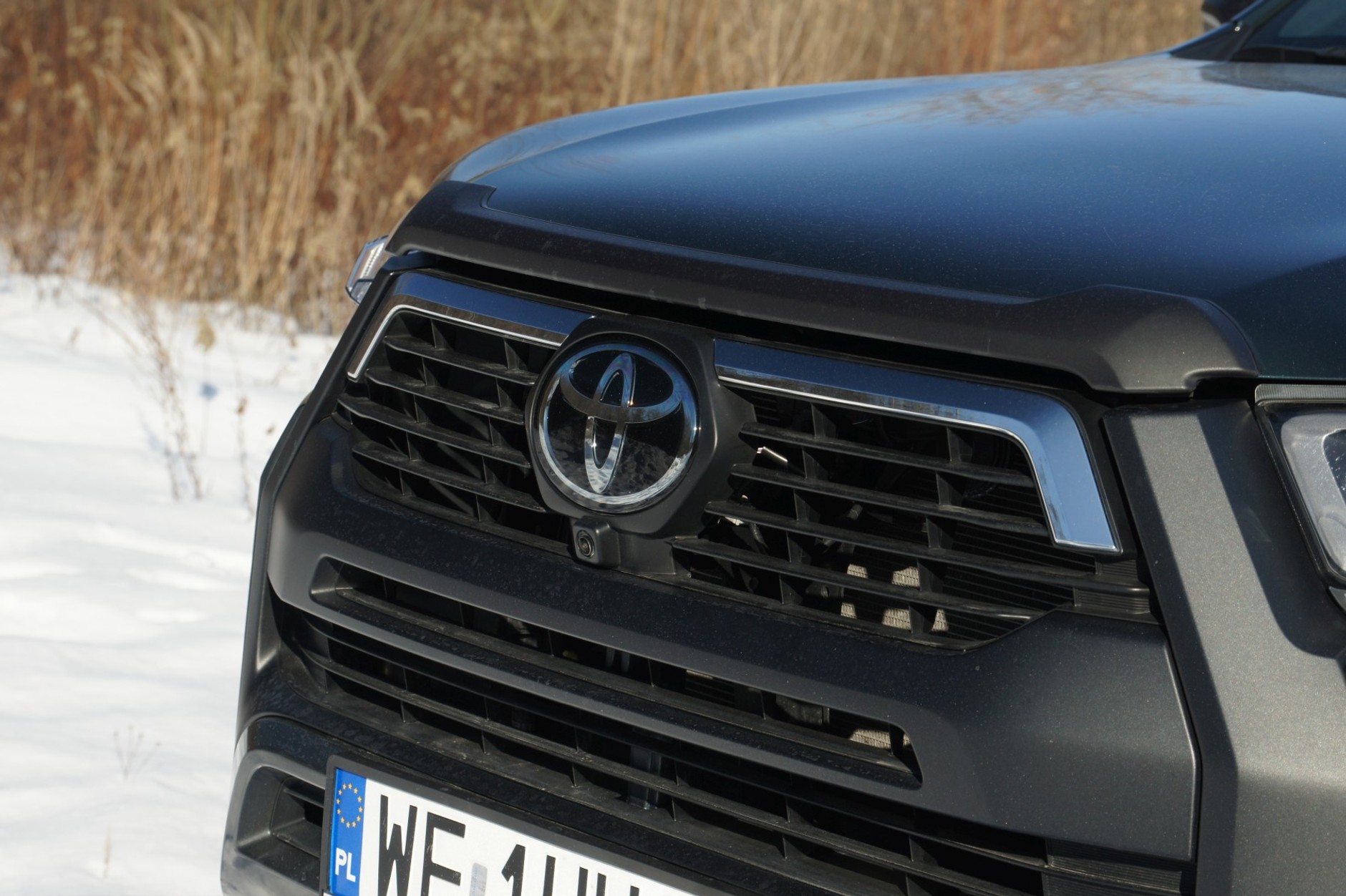 Toyota Hilux 2.8 D-4D MHEV Invincible