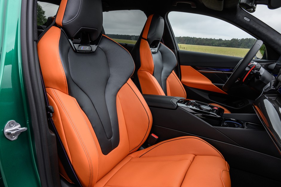 BMW M5 (G90)