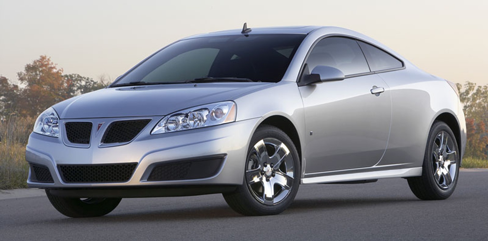 Los Angeles 2008: Pontiac G6 – facelifting na rok modelowy 2009