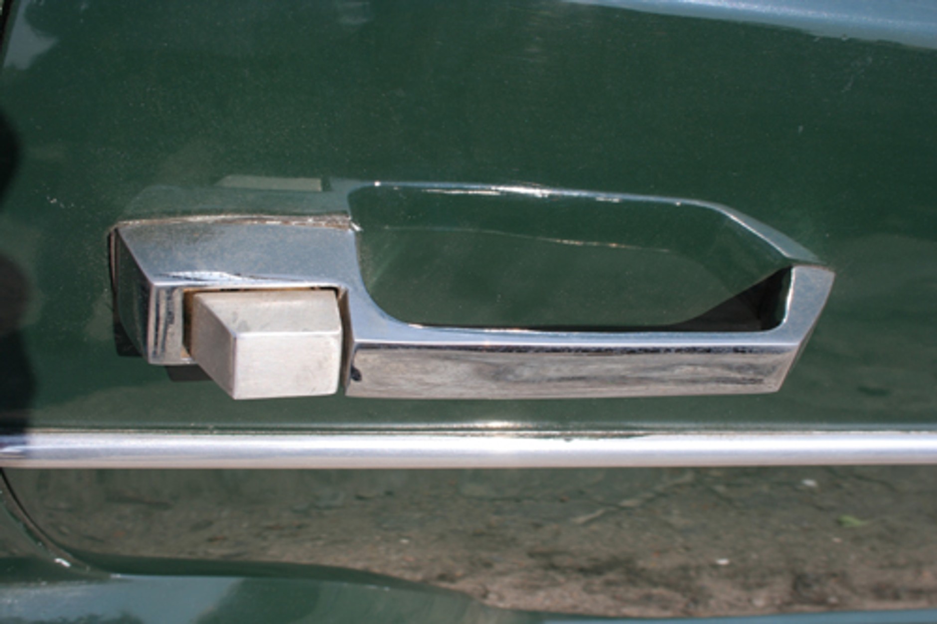 Rządowa limuzyna z Żerania Perła z FSO