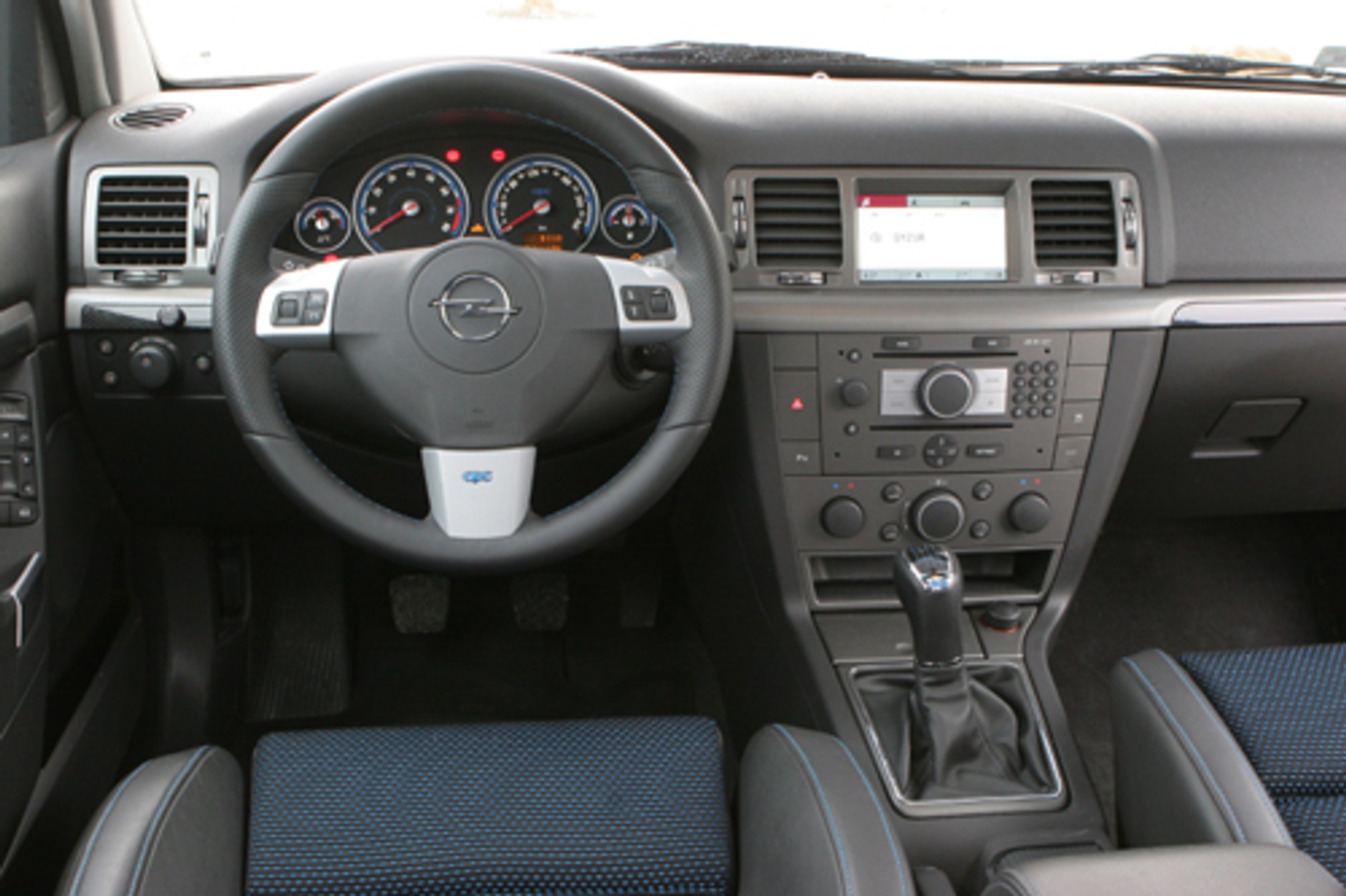 Opel Vectra OPC - W tej klasie najlepszy