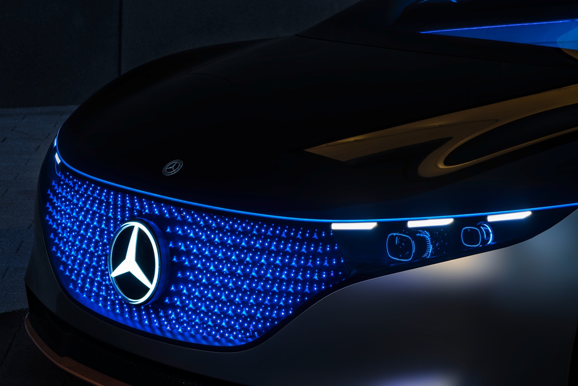 Mercedes Vision EQS – czy taka będzie przyszłość Mercedesa?