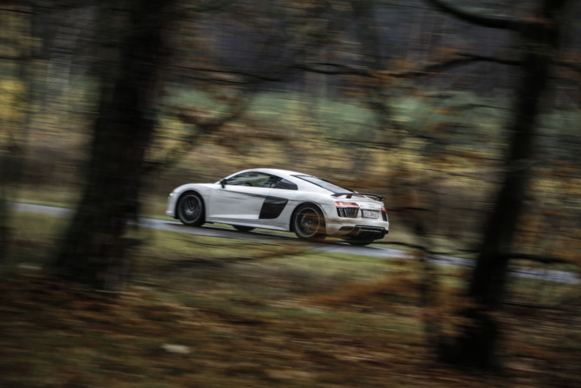 Audi R8 V10 Plus - potwór na co dzień