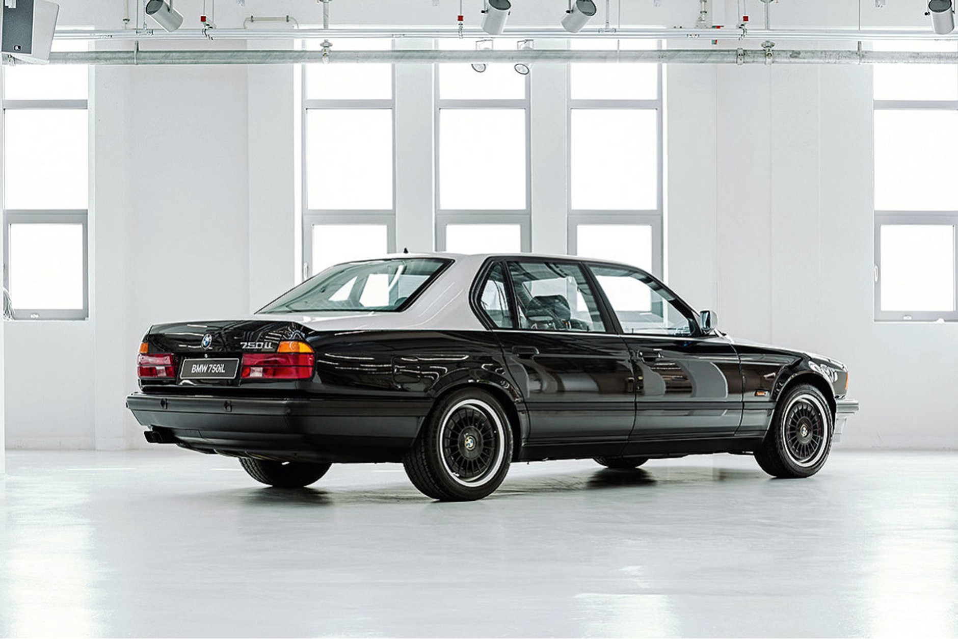 Najciekawsze BMW z silnikiem V12