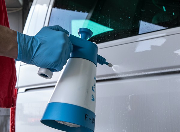 Auto detailing - jakie daje korzyści i kiedy warto z niego skorzystać?