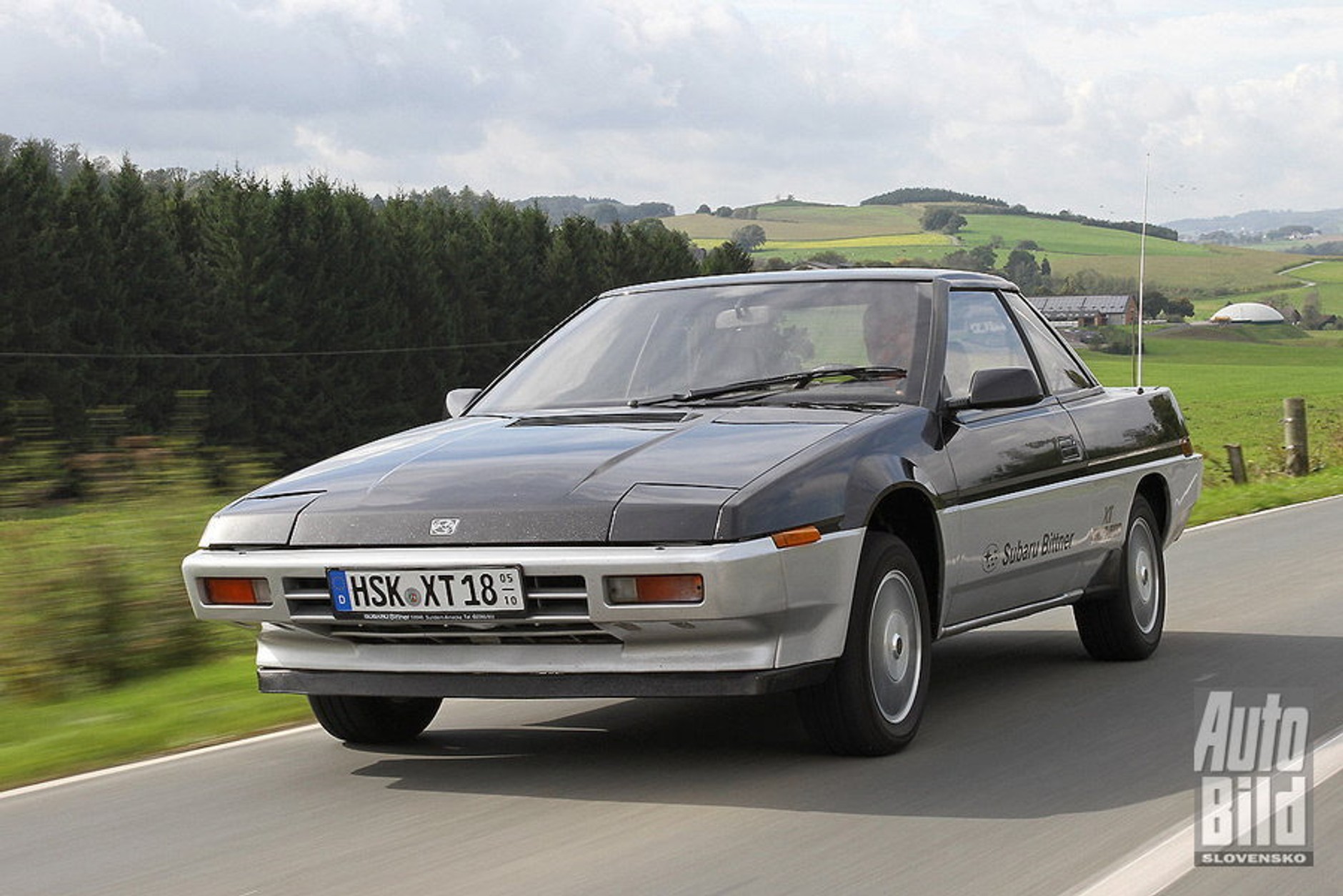 Subaru XT