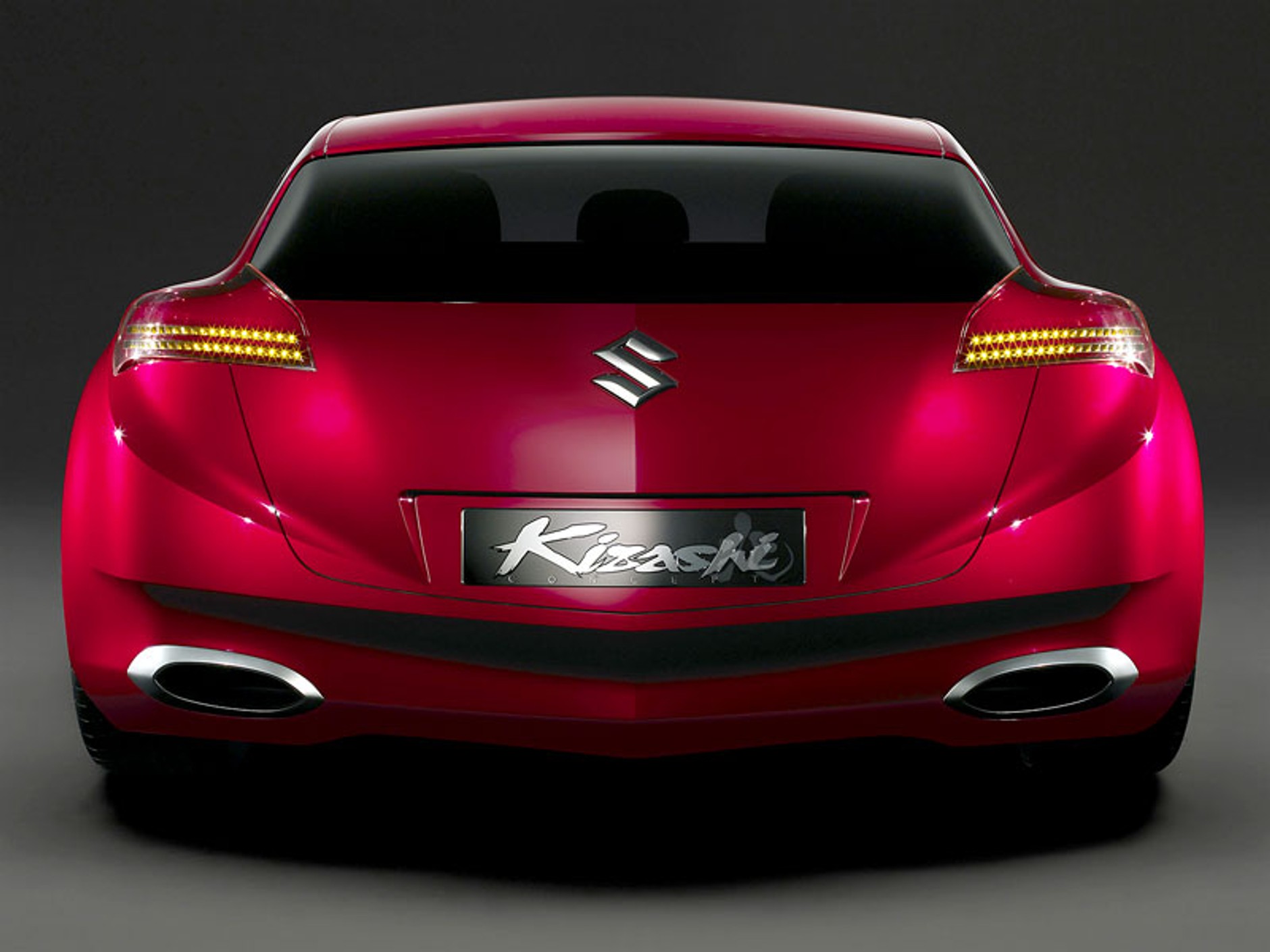 IAA Frankfurt 2007: Suzuki Kizashi – atak na klasę średnią