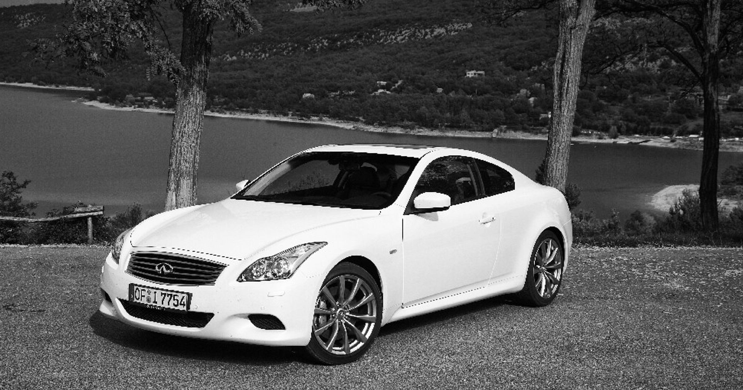 Infiniti G37