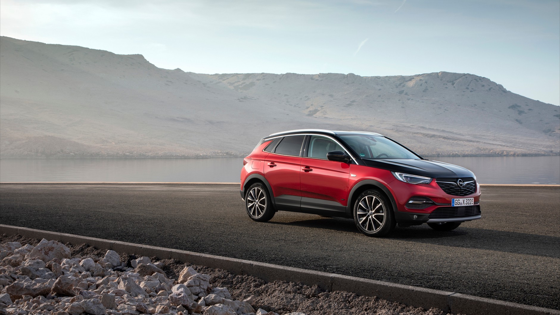 Opel Grandland X Hybrid4